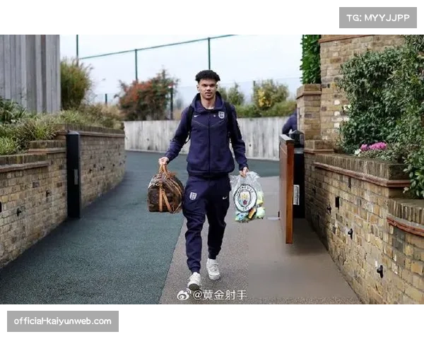 奥赖利收获处子球 曼城青训产品展现潜力